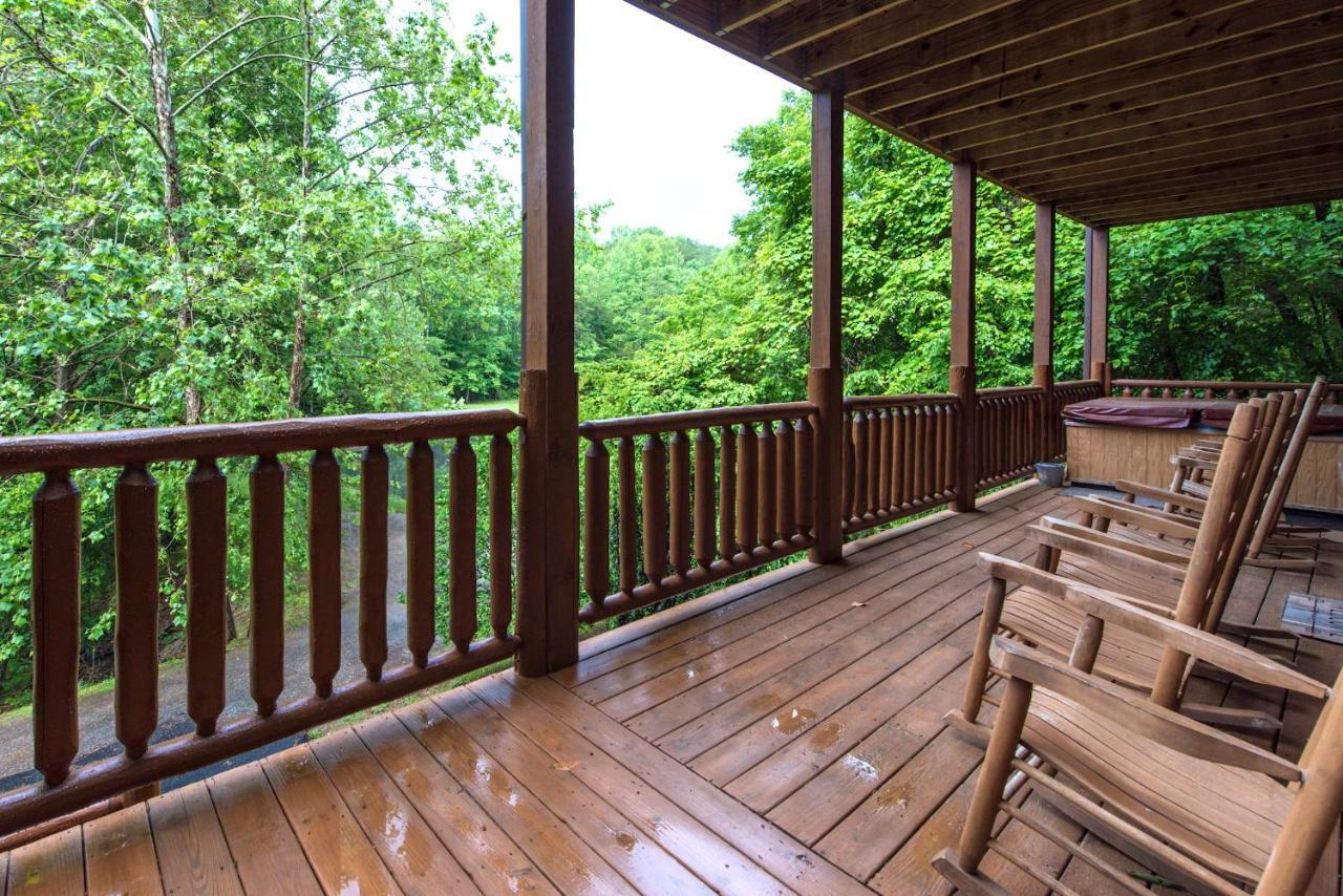 Cabin Of Dreams, 3 Bedroom Water View, Wifi, Hot Tub, Pool Table, Sleep 8 Sevierville Exteriör bild